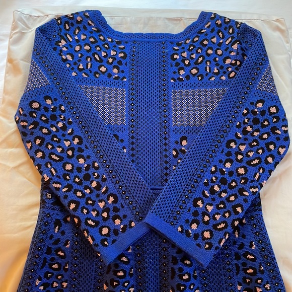 Girls dress - Picture 5 of 8